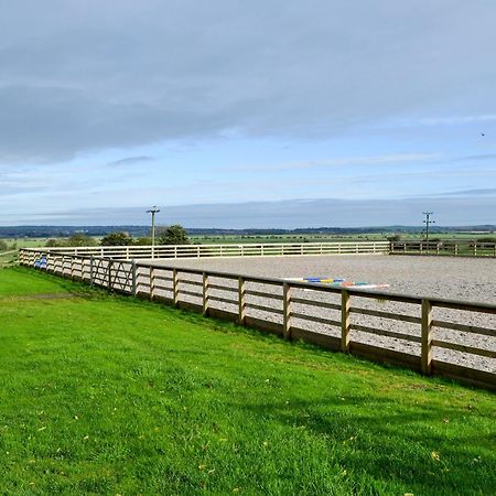 Folkton Park Farm Cottage מראה חיצוני תמונה